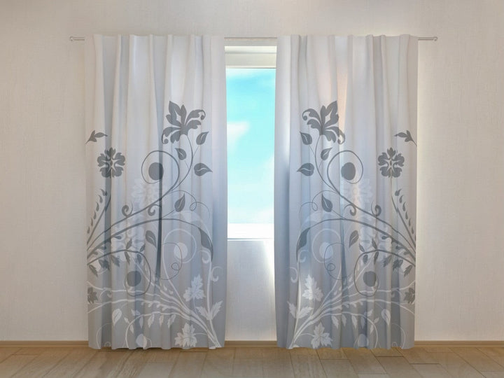 Eleganti aizkari viesistabai - Pelēkā ziedu kompozīcija - nopirkt Tapetenshop.lv