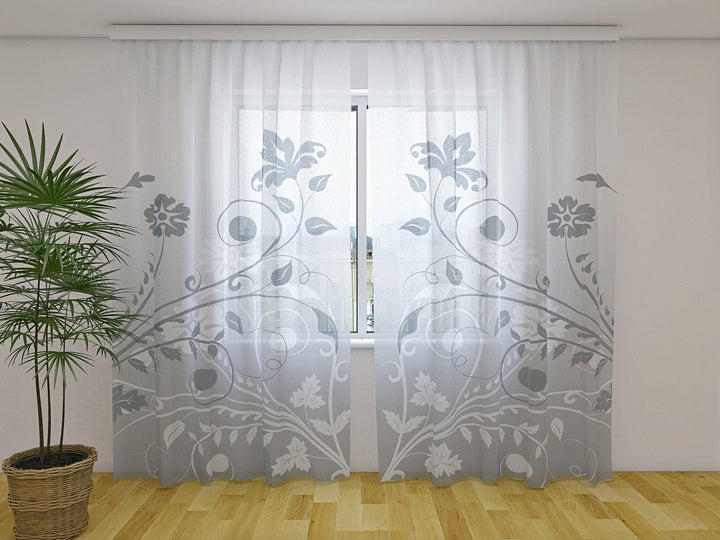 Eleganti aizkari viesistabai - Pelēkā ziedu kompozīcija - nopirkt Tapetenshop.lv