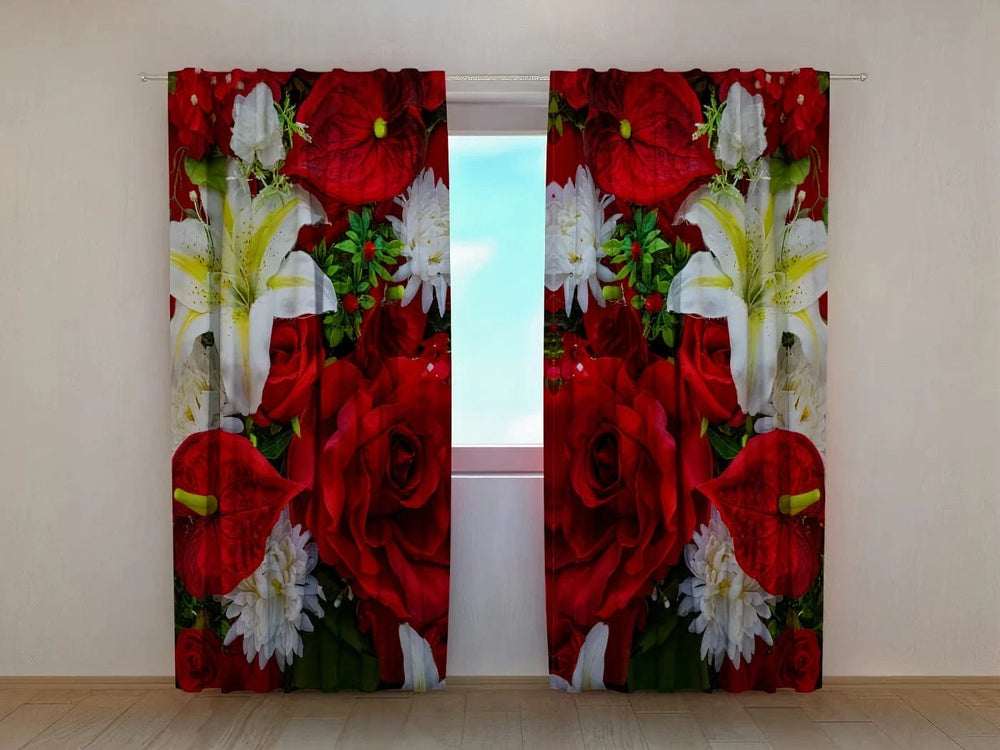 Dienas un nakts aizkari ar rozēm - Rozes un lilijas Tapetenshop.lv