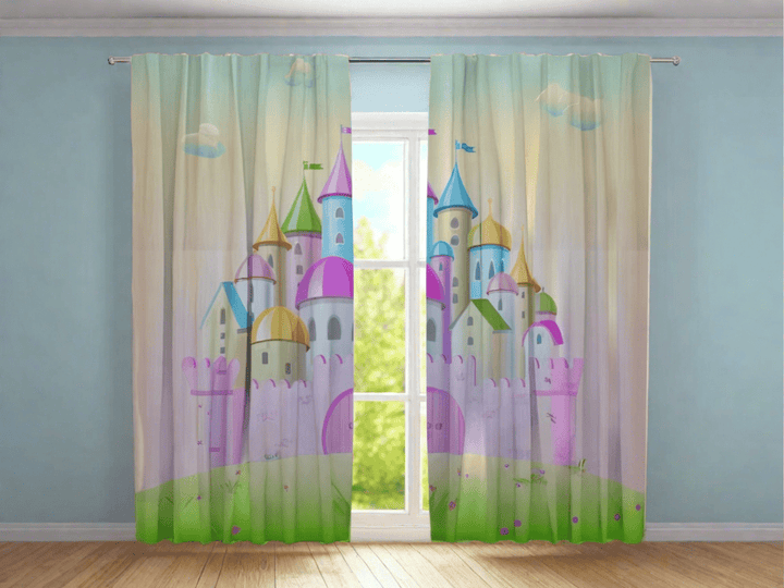 Dienas un nakts aizkari - bērnu istabai - Rozā pils Tapetenshop.lv