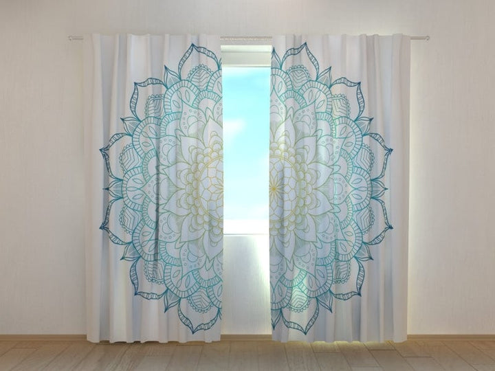 Aizkari ar austrumu ornamentu - Mandala zilā un dzeltenā krāsā Tapetenshop.lv