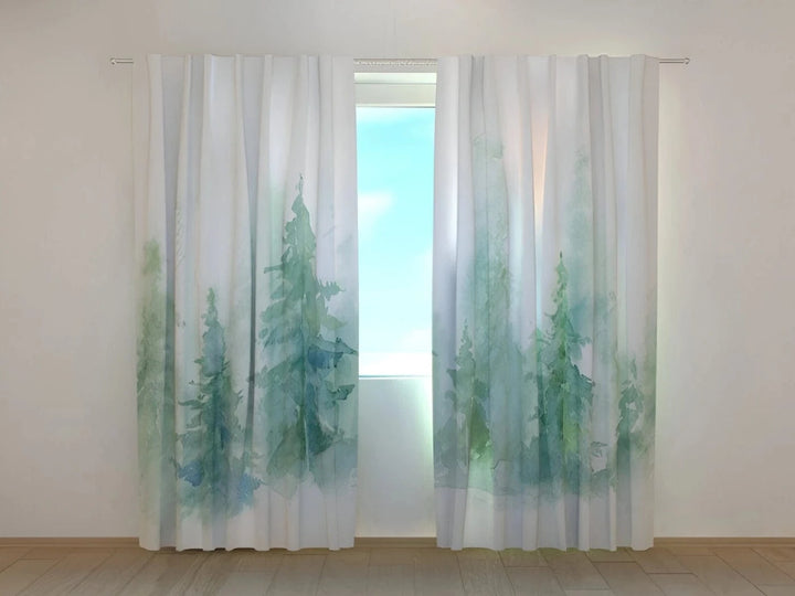 Dienas un nakts aizkari ar dabu zaļā krāsā - Miglainā meža ainava Tapetenshop.lv