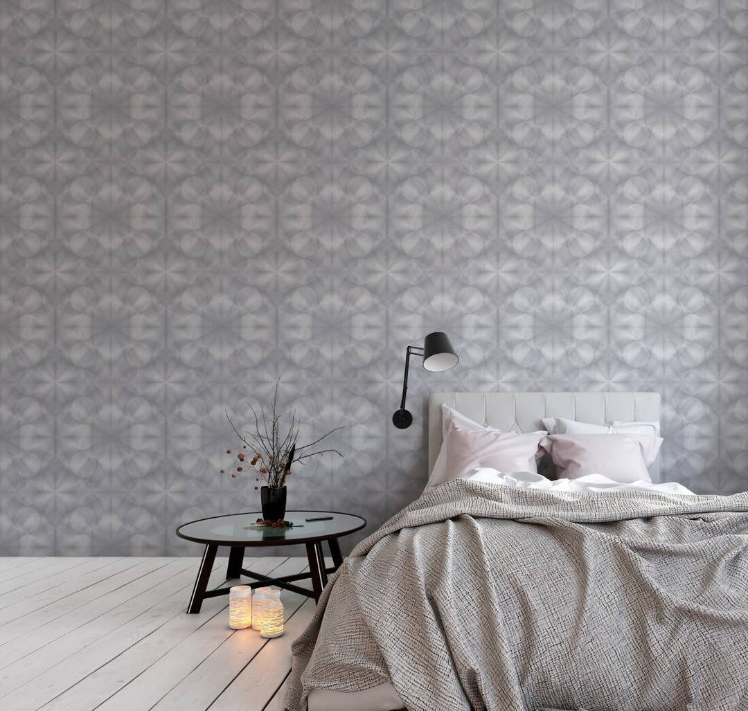 Dizaina tapetes ar grafisku rakstu gaiši pelēkā krāsā - 1363552 AS Creation