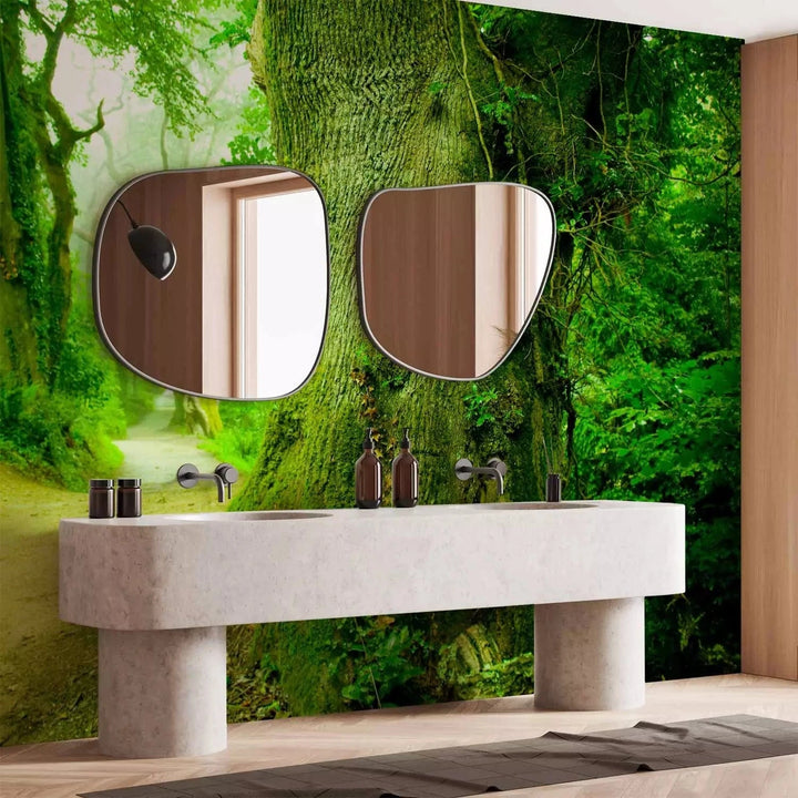 Fototapetes - Ainava ar ceļu, ko ieskauj koki ar zaļām lapām G-ART