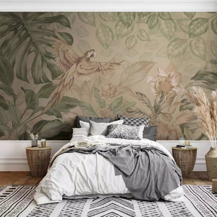 Fototapetes - lidojošs papagailis uz džungļu fona, krēmkrāsā/zaļā G-ART