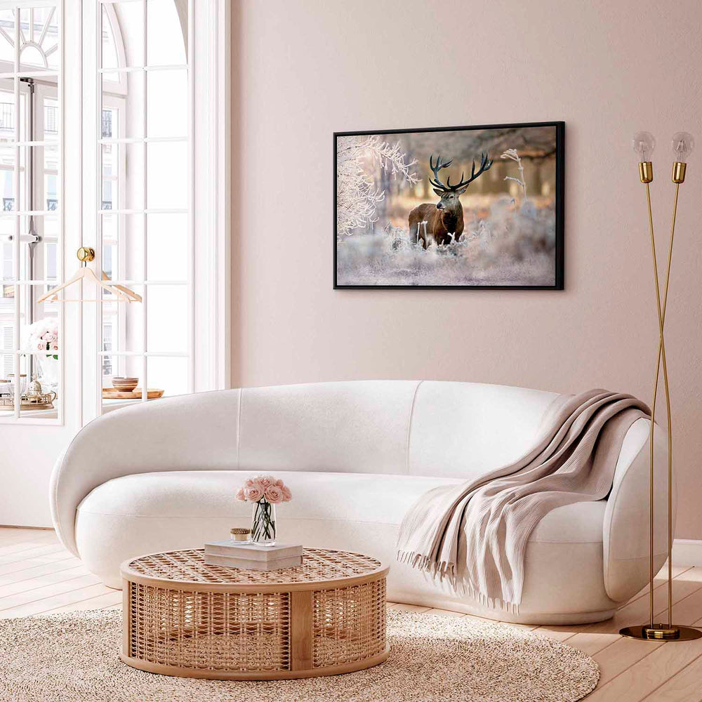 Glezna melnā koka rāmī - Briedis ziemā - ideja dāvanai G ART