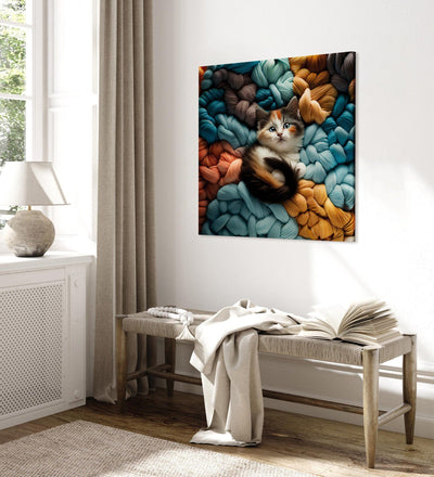 Glezna - Kaķēns atpūšas uz daudzkrāsainas dzijas, 150170 🎨🐾 Tapetenshop.lv