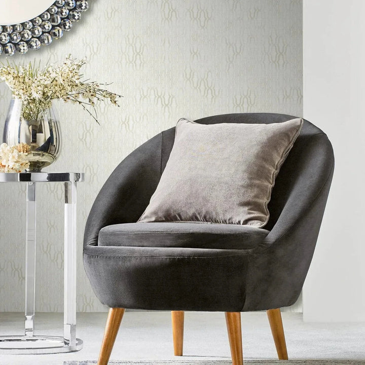 Matētas ornamenta tapetes gaišos toņos klasiskai noskaņai   Tapetenshop.lv