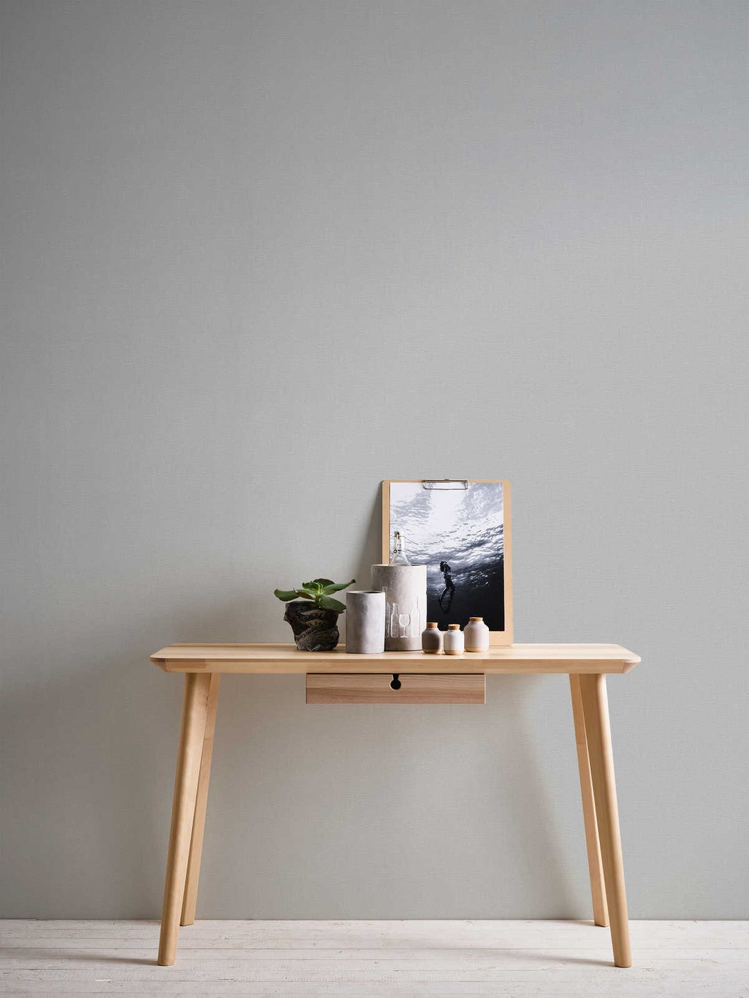 Pelēkas vienkrāsainas tapetes ar nelielu teksturu - 1172211 AS Creation