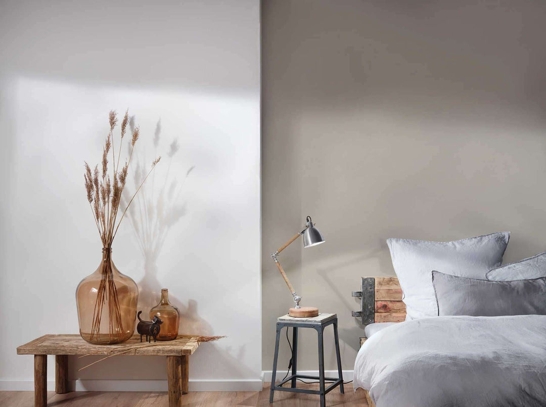 Pelēki brūnas vienkrāsainas tapetes ar gludu virsmu AS 336552 AS Creation