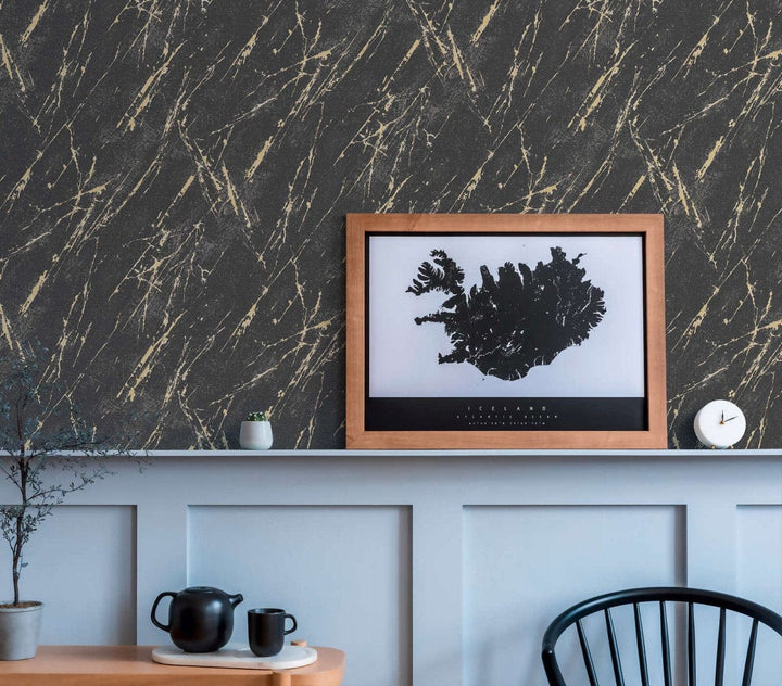 Tapetes ar apmetuma rakstu un metālisku efektu - melnā, zeltā - 393362 AS Creation