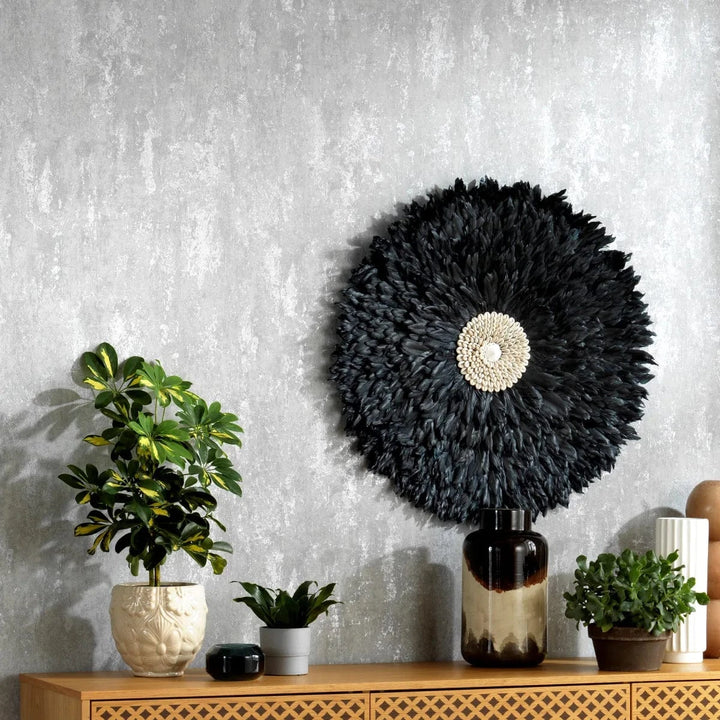 Pelēkas tapetes ar apmetuma rakstu un vieglu spīdumu stilīgam interjeram   Tapetenshop.lv