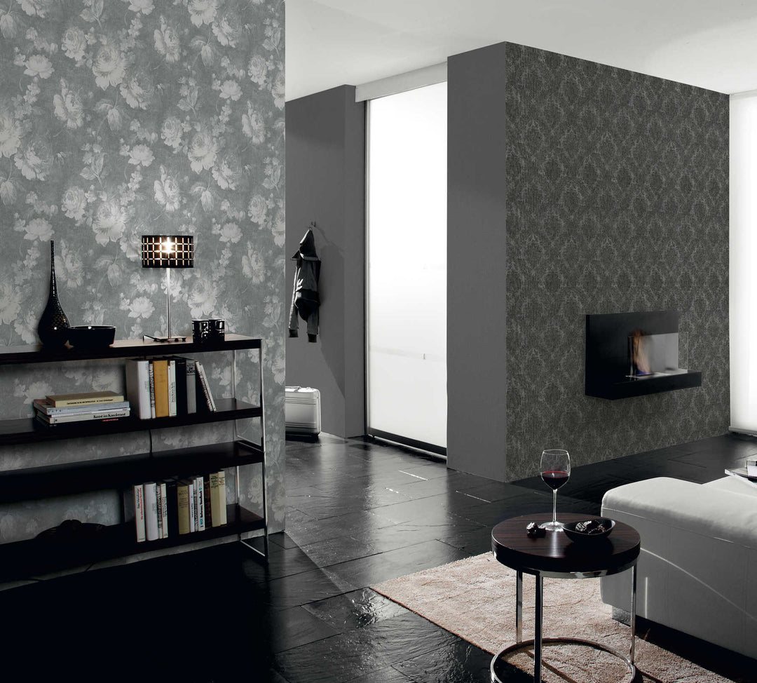 Tapetes ar klasisko rakstu AS Creation 33607-8 melnā krāsā AS Creation