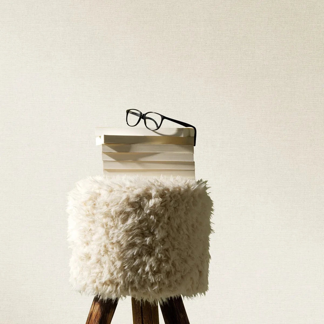 Gaišu toņu matētas tapetes ar auduma tekstūru gaisīgam interjeram   Tapetenshop.lv