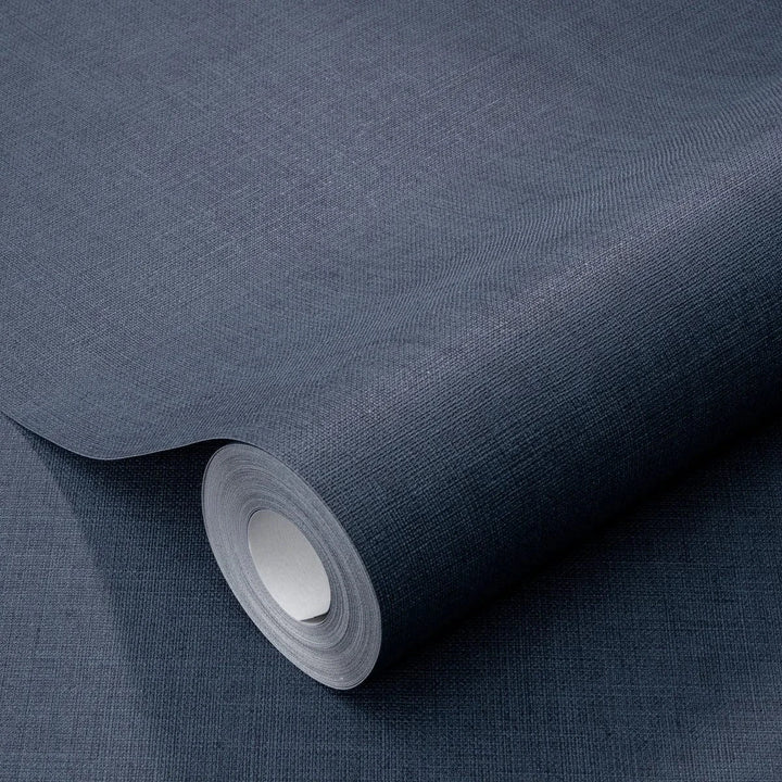 Tumši zilas matētas tapetes ar auduma tekstūru mierīgam interjeram   Tapetenshop.lv