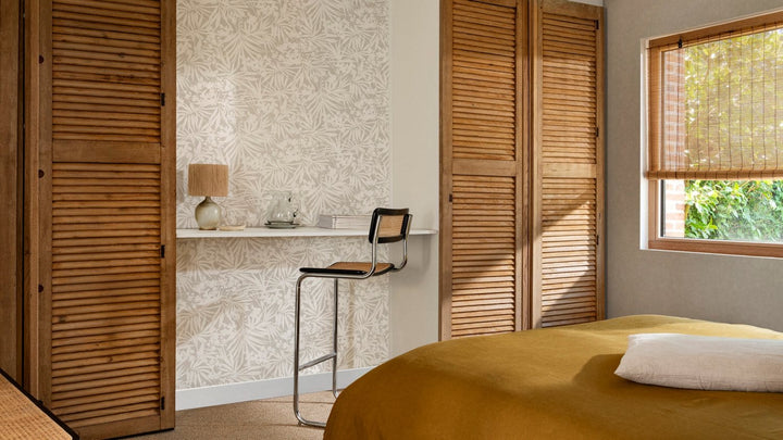 Tapetes ar tropiskām lapām uz tekstila faktūras, bēšā, RASCH, 330311 RASCH