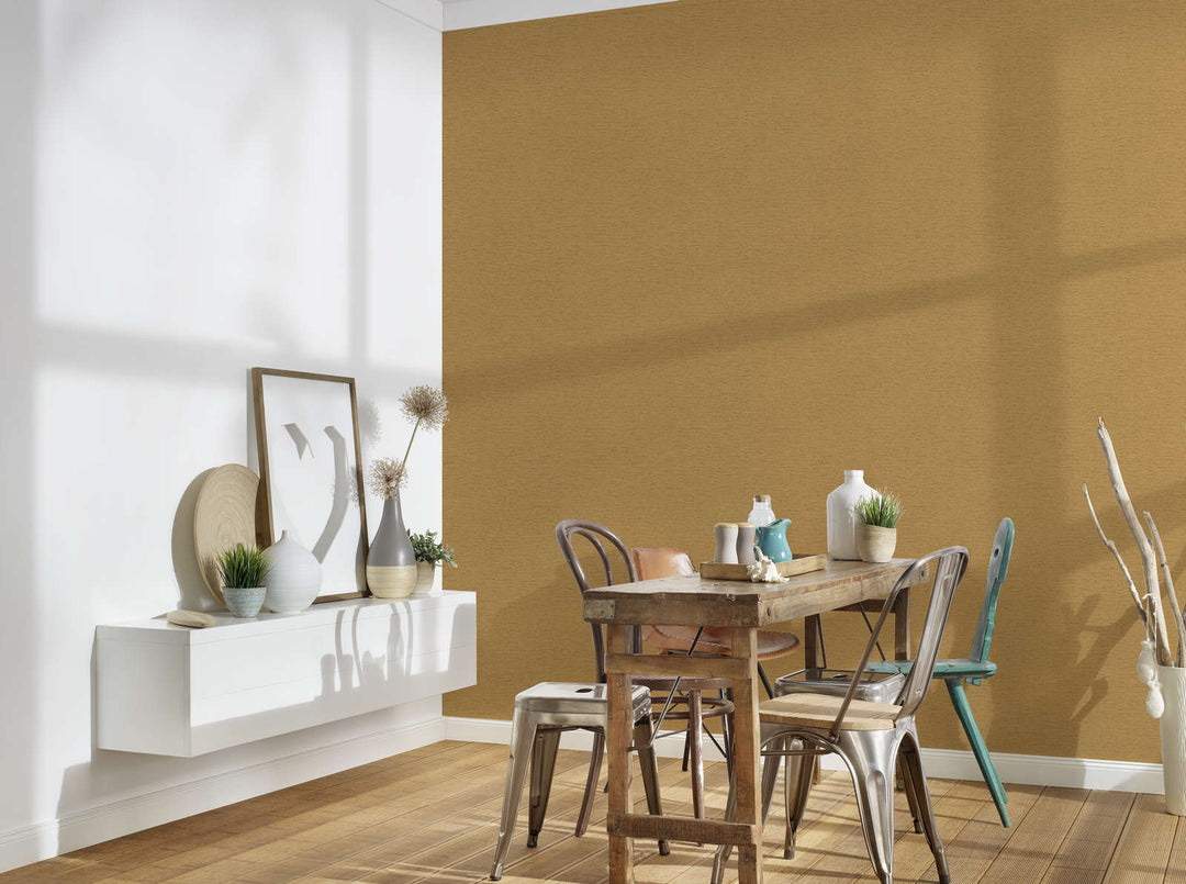 Vienkrāsaina tapete ar auduma struktūru:  dzeltenbrūnā krāsā, 393516 AS Creation