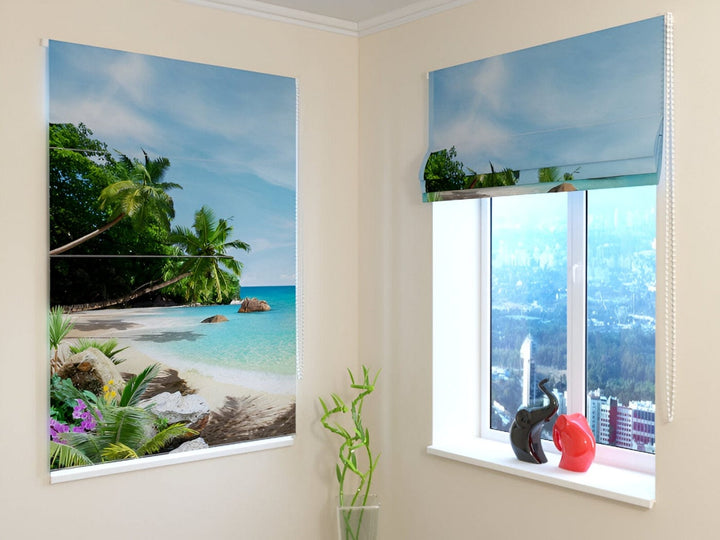 Žalūzijas ar tropisku skatu - Siltā piekraste - zaļā un zilā krāsā Tapetenshop.lv