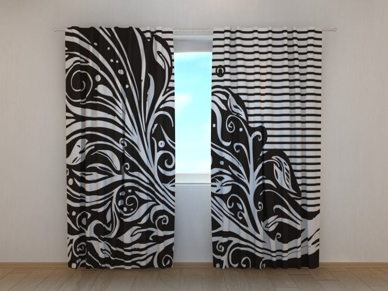 Dienas un nakts aizkari ar ziedu motīviem - ar abstrakta melnbaltu ziedu motīvu 160 x 140 cm (2x  80x140 cm) / Chiffon Tapetenshop.lv