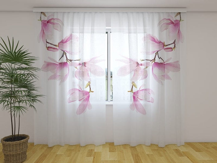 Dienas un nakts aizkari ar ziedu motīviem - Pavasara magnoliju zariņš Tapetenshop.lv