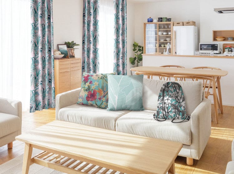 Dekoratīvas spilvendrānas, Kompozīcija ar fikusa lapām uz tirkīza fona G-art