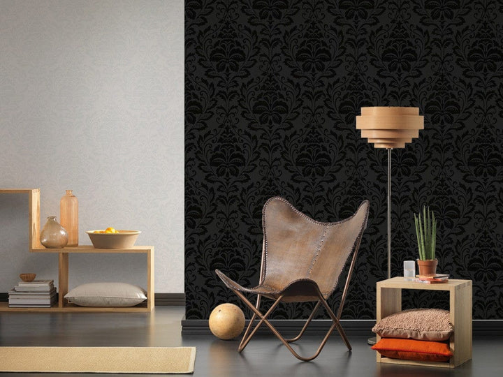 Tapetes Baroka stilā AS Creation 2554-26 melnā krāsā AS Creation