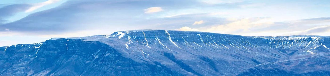 Pašlīmējošas fototapetes virtuvei ar kalniem - Reikjavīka  (260x60 cm) Art4home