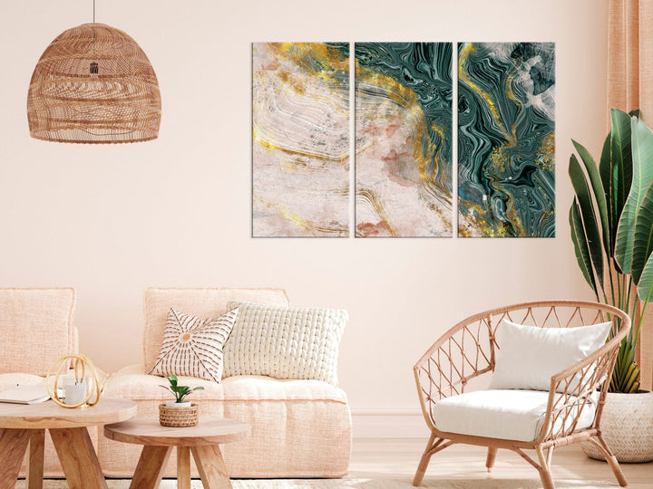 Glezna ar abstrakciju zeltā un malahītā krāsā (3 daļas) G-ART.