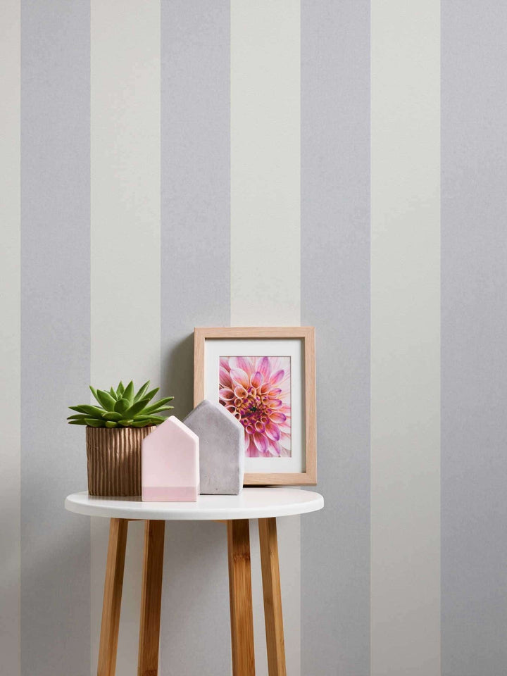 Krāsojamas svītrainas tapetes ar 3D struktūru - baltas  247612 (1.06x25m) AS Creation