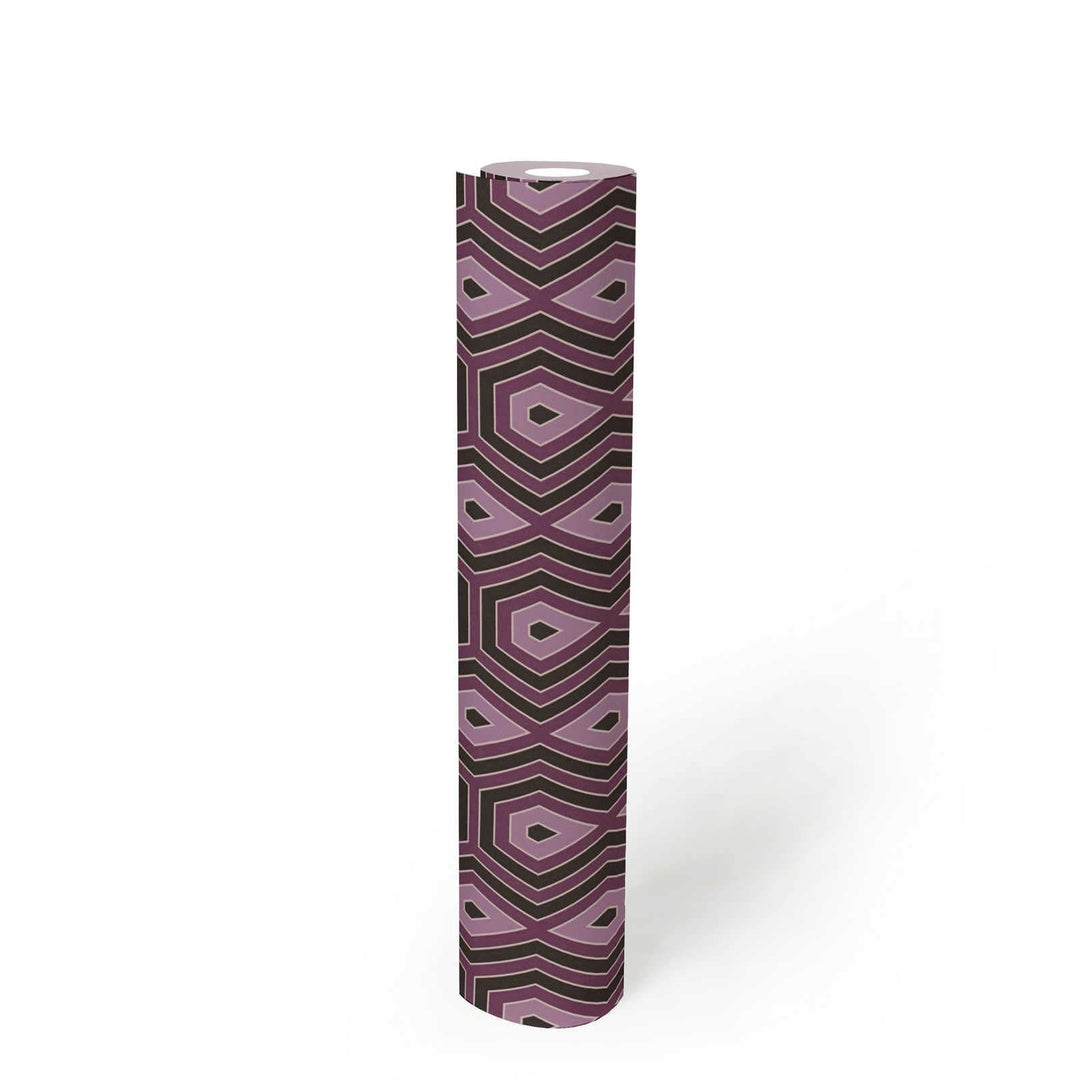Tapetes violeta un vecā rozā krāsā ar grafisku dizainu retro stilā AS Creation