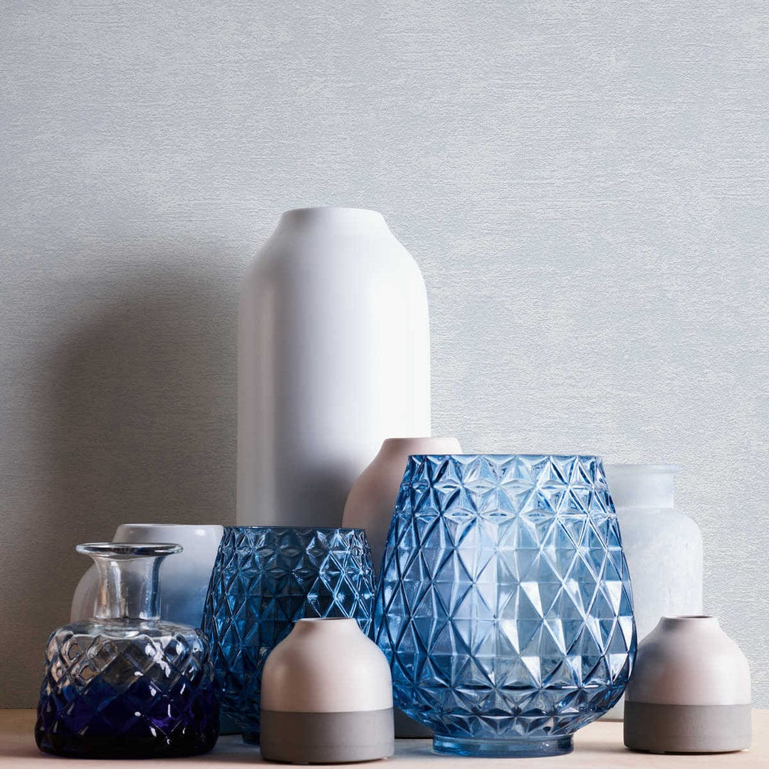 Tapetes ar apmetuma tekstūru, gaiši pelēkos toņos AS 378381 Tapetenshop.lv