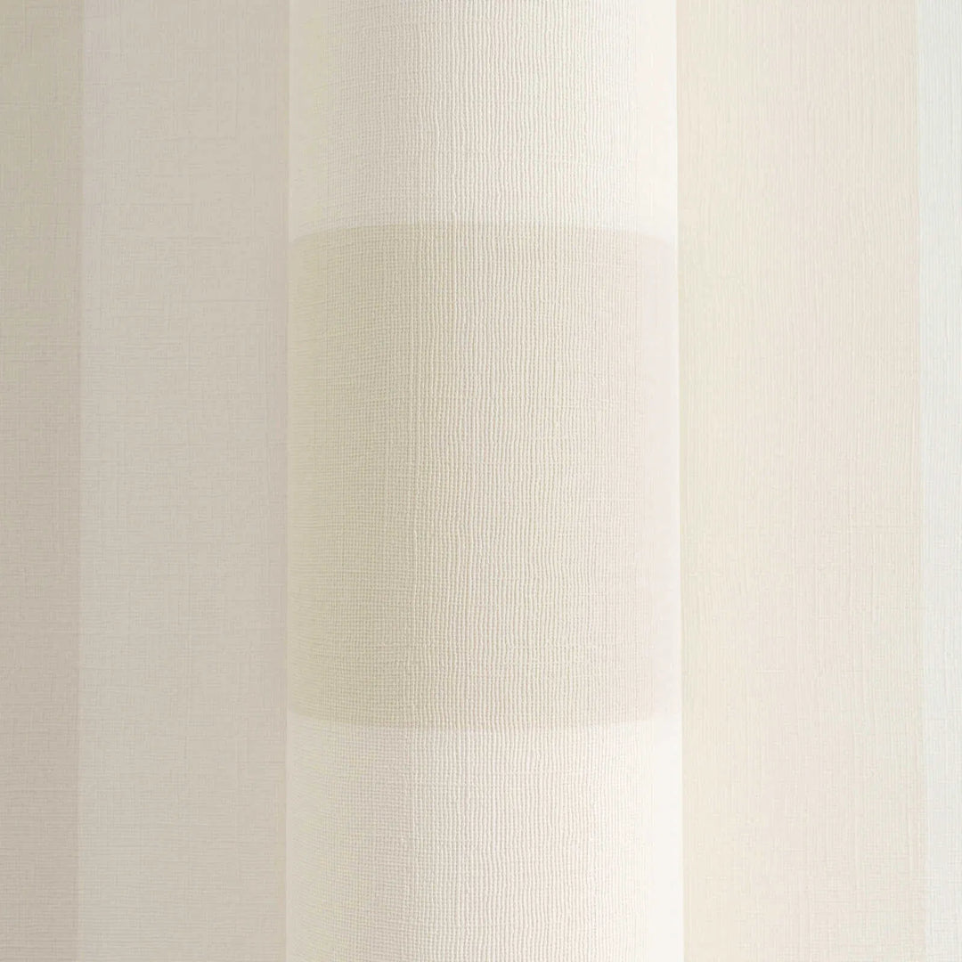 Полосатые обои с текстурой ткани – песочного цвета, белые, 1145307