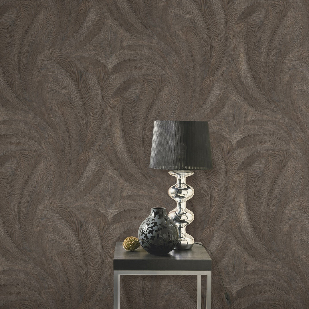 Wallpaper with elegant and slightly glossy leaves, brown/gold - 3776137