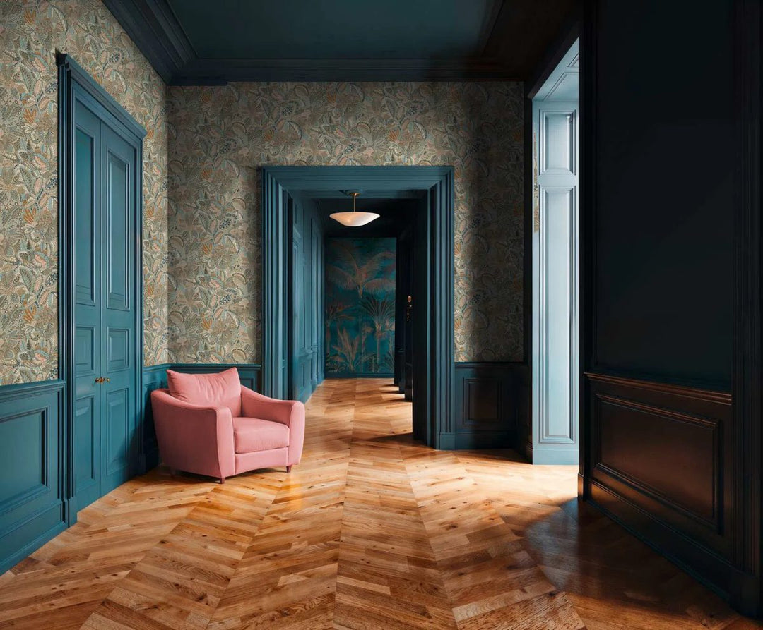 Нетканые обои с цветочными и лиственными орнаментами и тонкой фактурой | синий, серый, розовый - 2763737