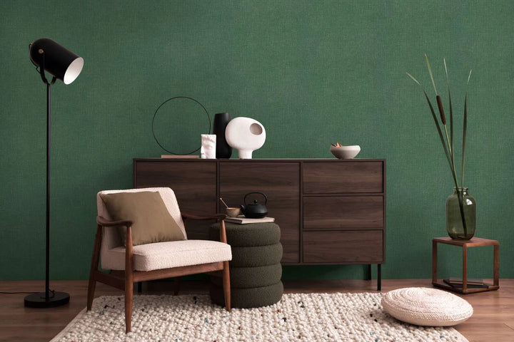 Augstākās kvalitātes neaustas tapetes ar zīdainu, mirdzošu tekstūru | tumši zaļā - 3010221