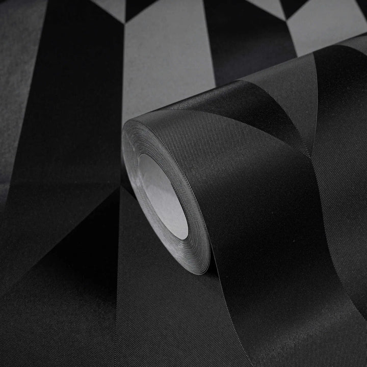 Neaustas tapetes ar spīdīgu mirdzumu un klasisku grafisko izskatu | melnā - 3010524