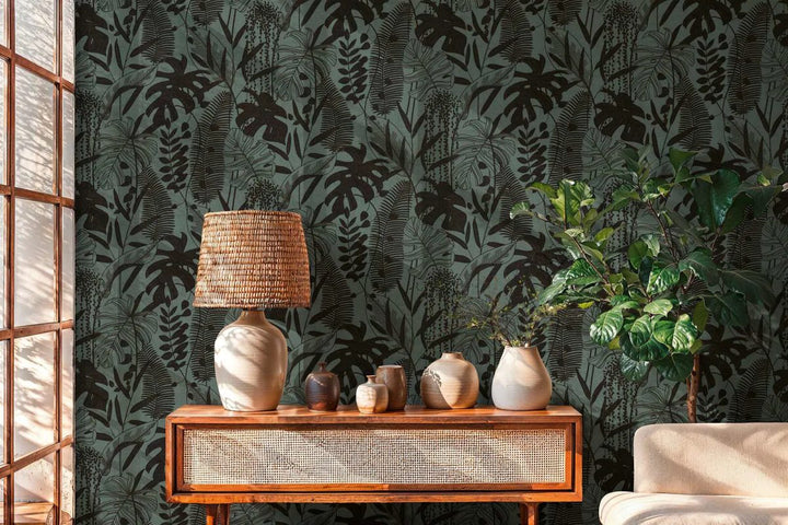 Wallpaper with colorful leaf decor and elegant relief, slightly shiny | dark green, black - 3012134