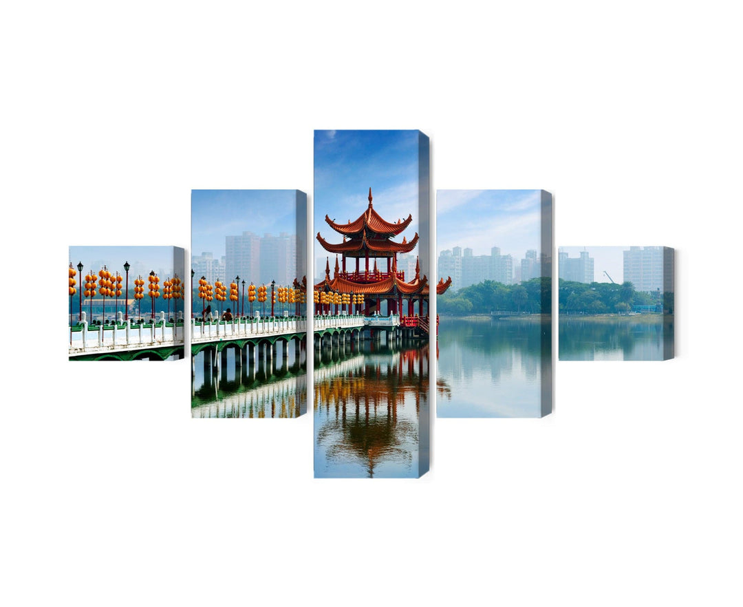 Paveikslai ant drobės - Kaohsiungo garsioji turistų traukos vieta, N-2873