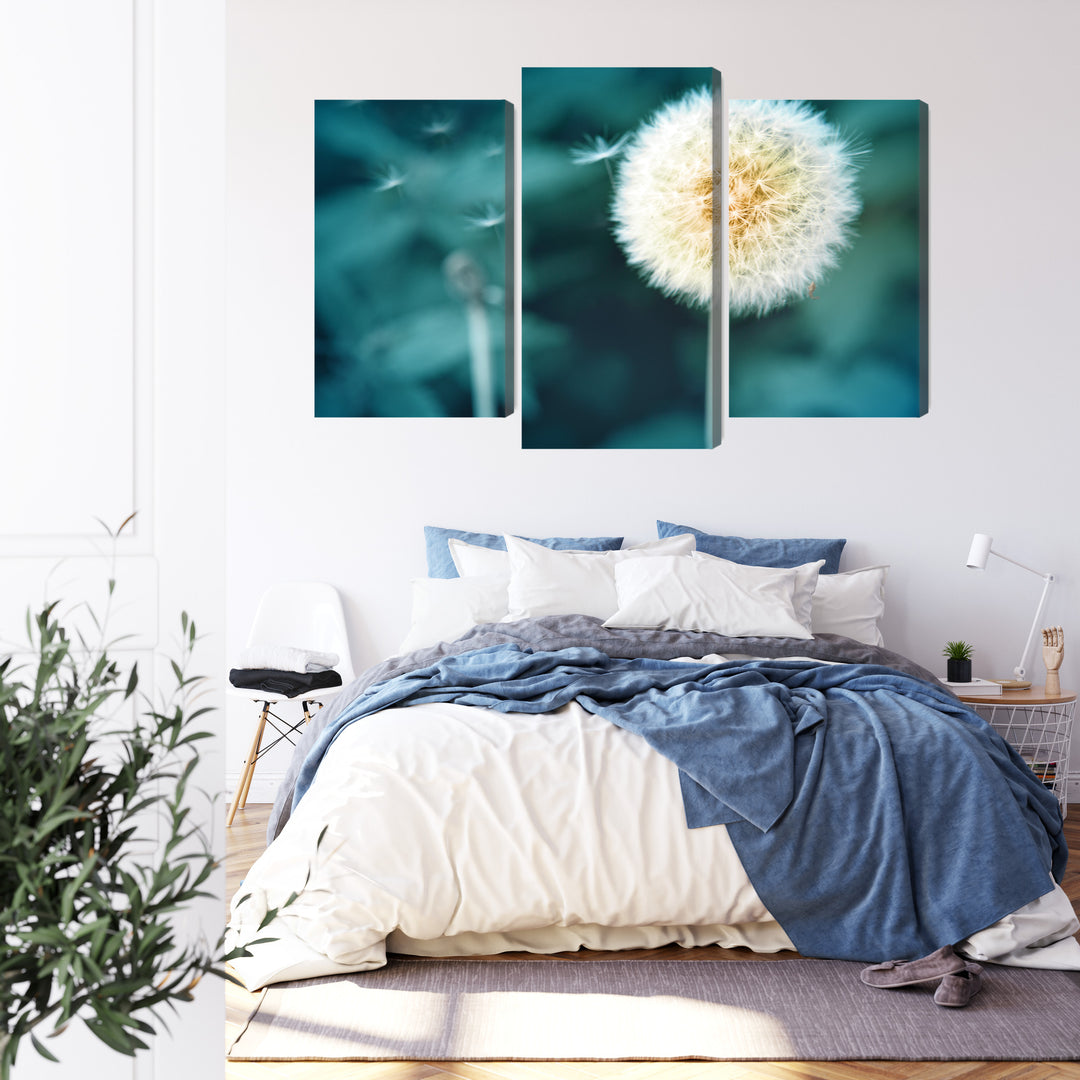 Canva - Dandelion, close to Plano, N-3854