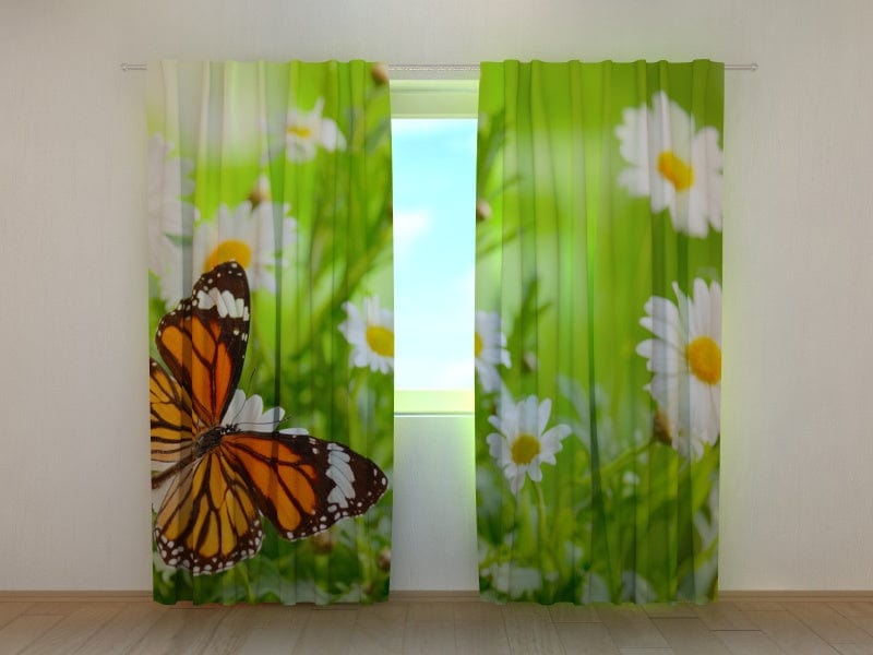 Curtains with flowers - Butterfly and daisies Tapetenshop.lv
