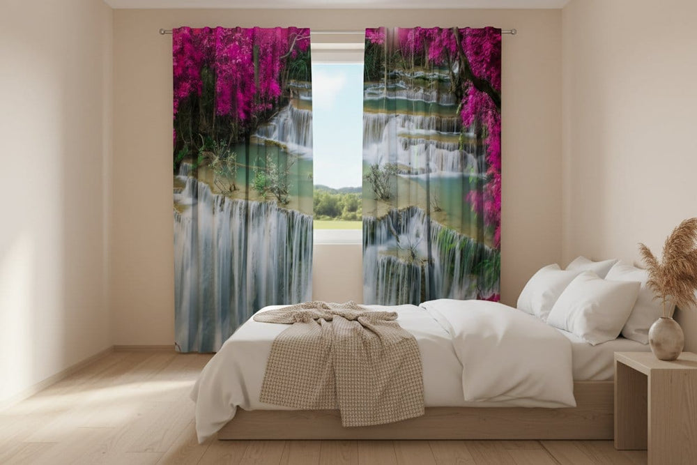 Dienas un nakts aizkari - Ziedi pie ūdenskrituma, violeta, zila Tapetenshop.lv
