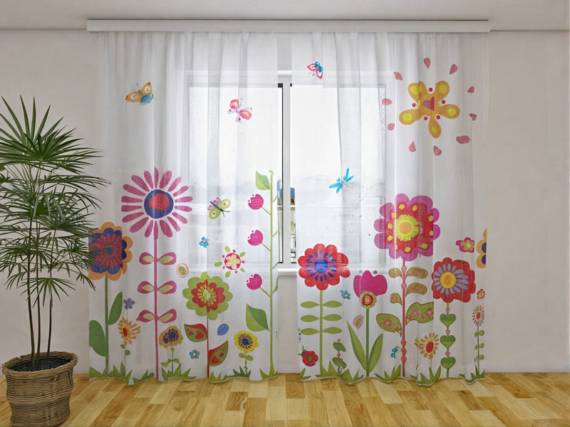 Curtains with flowers - Flowers and Sun Tapetenshop.lv