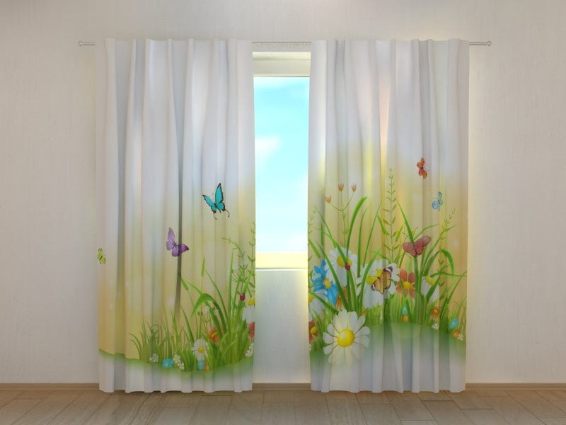 Шторы с цветочными мотивами - для детской комнаты Солнечное лето Tapetenshop.lv