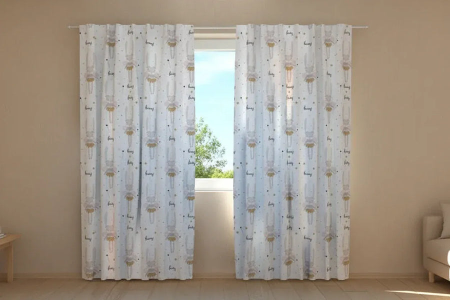 Aizkari bērnistabai -  Pasaku zaķis - pasūtīt pēc sava izmēra Tapetenshop.lv