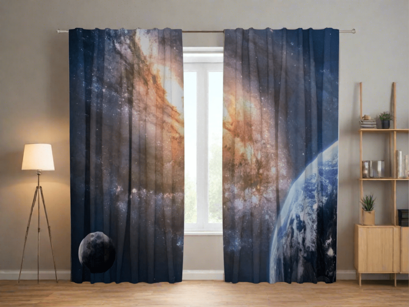 Aizkari guļamistabai ar kosmosa rakstu – plenētas un galaktika Tapetenshop.lv