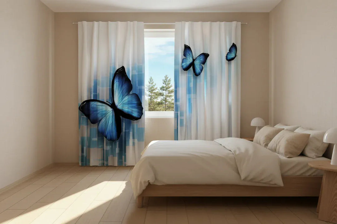 Aizkari ar apdruku - guļamistabai ar tauriņiem - Zilie tauriņi Tapetenshop.lv