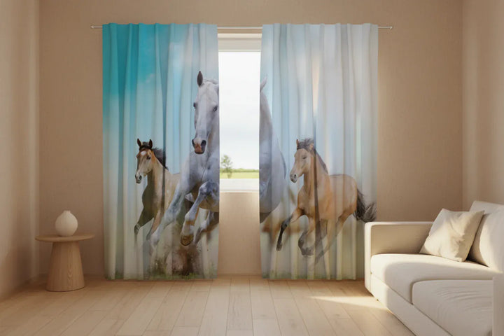 Nakts aizkari guļamistabai - Zirgi Tapetenshop.lv