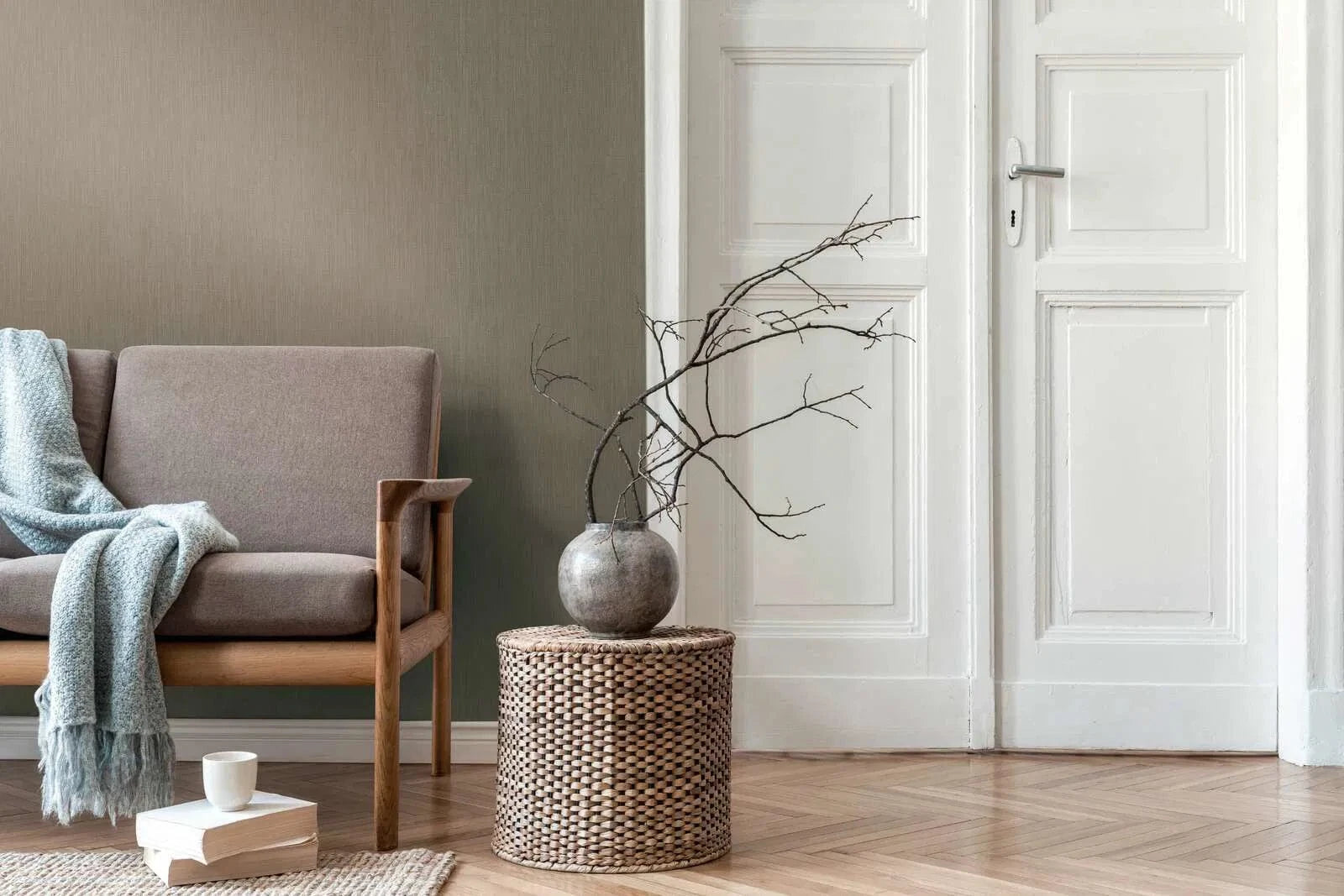 Daniel Hechter tapetes ar  tekstila faktūru haki krāsa AS Creation