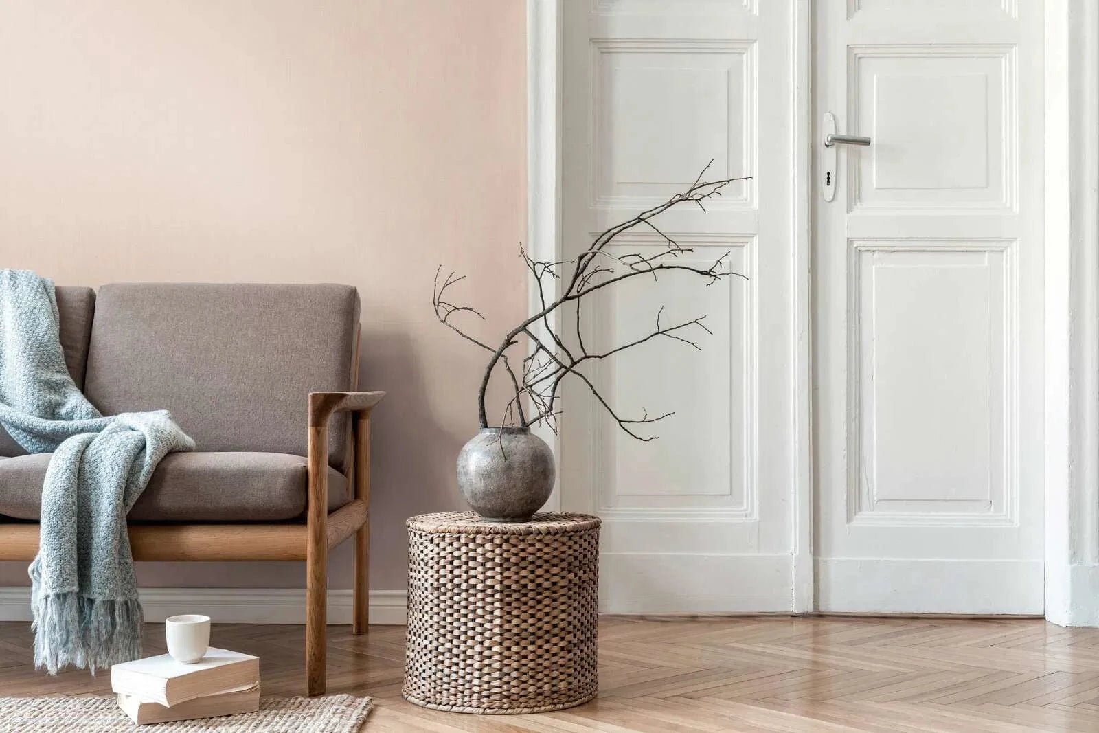 Daniel Hechter tapetes ar vieglu tekstūru bēšā krāsā AS Creation