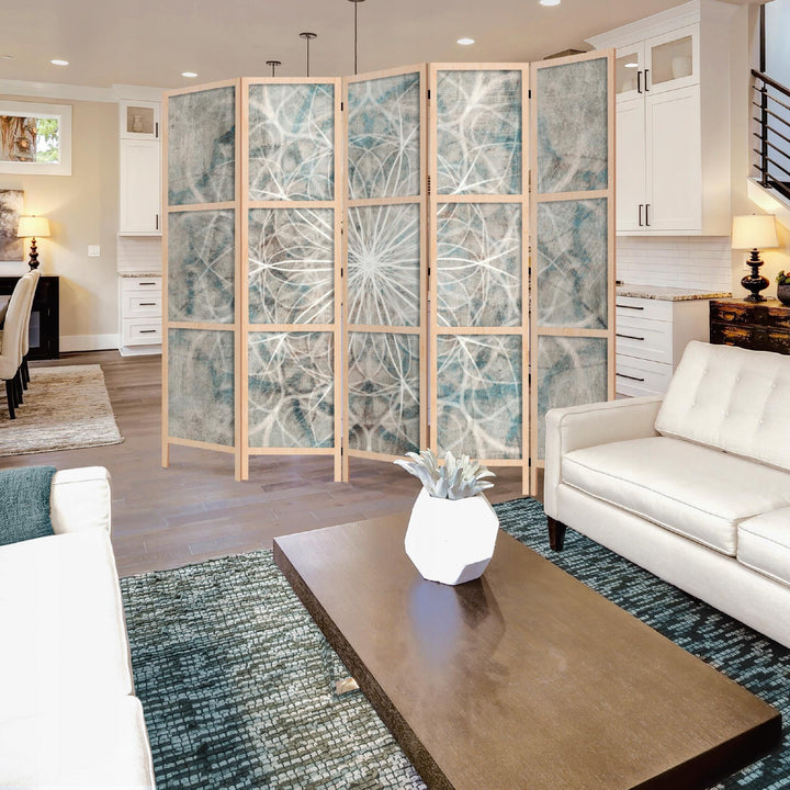 Aizslietnis "Zilā Mandala" – Moderns Telpas Dalītājs L-ART